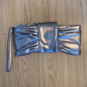 Clutch purse